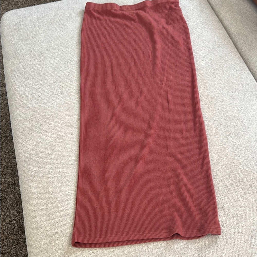 Elegant Rust Midi Skirt- fitted bodycon